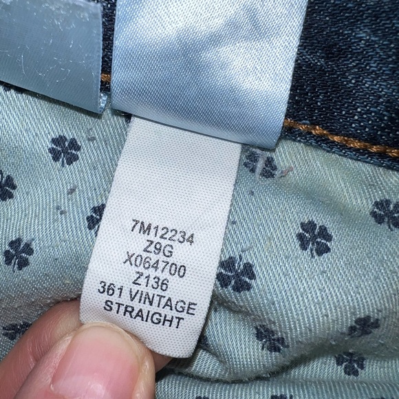 LUCKY BRAND Mens 361 Vintage Straight Distressed Denim Jean 40 x 32 - Picture 9 of 9